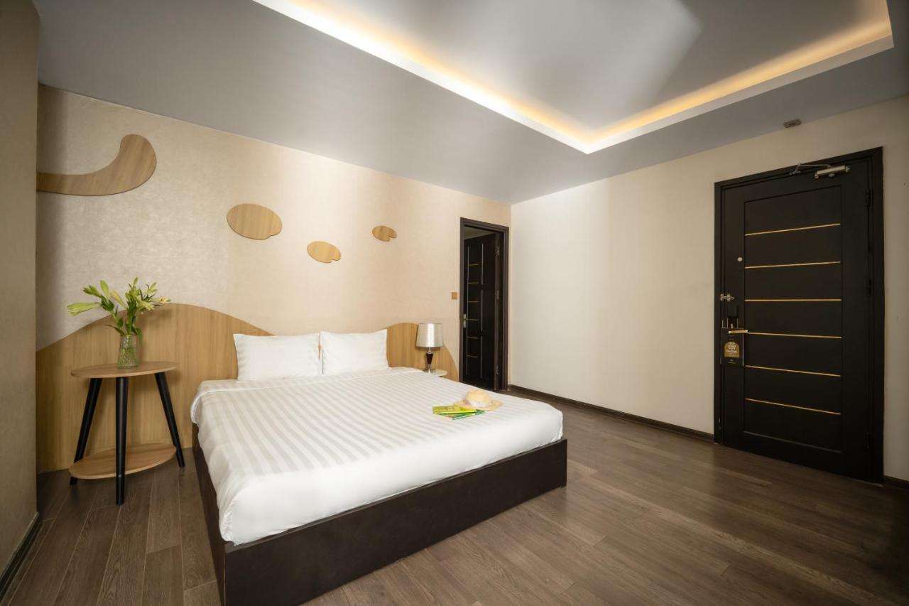 Hanami Hotel Danang Экстерьер фото