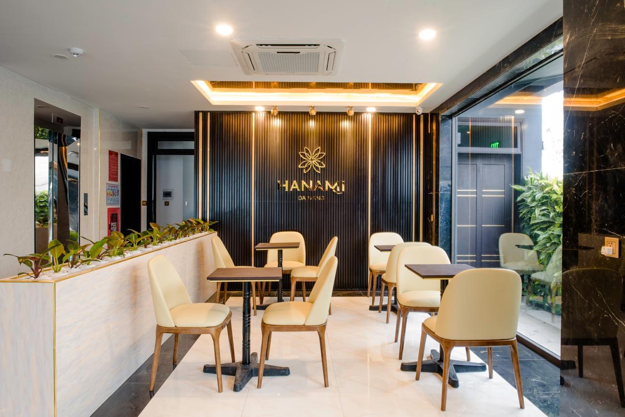 Hanami Hotel Danang Экстерьер фото